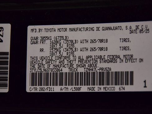 Used 2025 Toyota Tacoma TRD Sport image 17