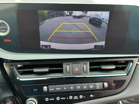 Certified 2022 Lexus ES 350 F Sport FWD image 26