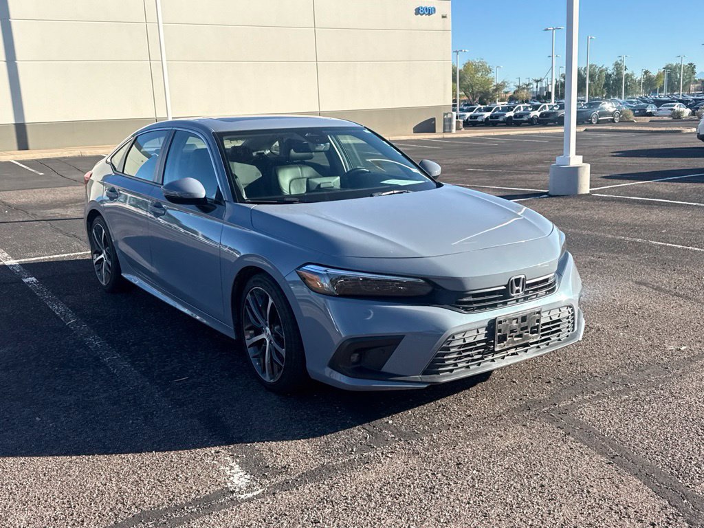 Used 2024 Honda Civic Touring image 3