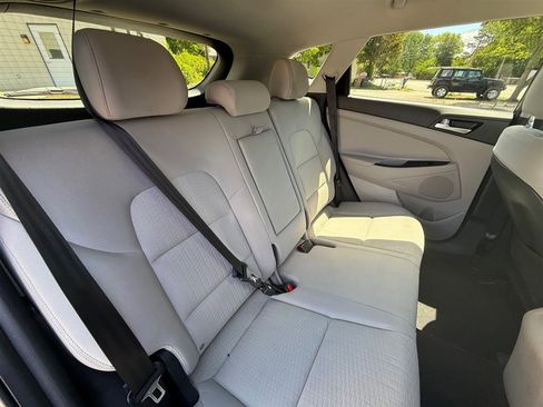 Used 2021 Hyundai Tucson Value AWD/4WD image 27