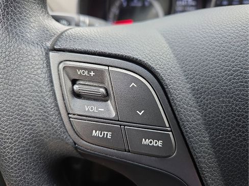 Used 2016 Hyundai Santa Fe Sport FWD image 19