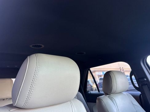 Used 2015 Ford Explorer Limited w/ Equipment Group 302A FWD image 17
