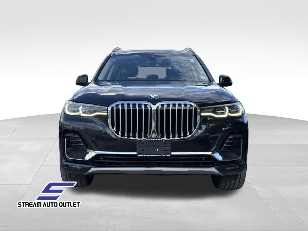 Used 2022 BMW X7 xDrive40i w/ Premium Package AWD/4WD image 2