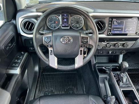 Used 2020 Toyota Tacoma SR5 w/ Blackout Package RWD image 14