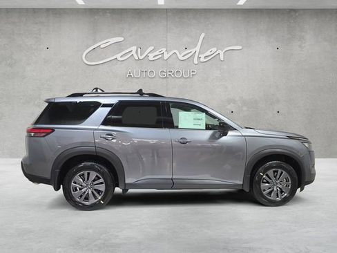 New 2026 Nissan Pathfinder SV image 17