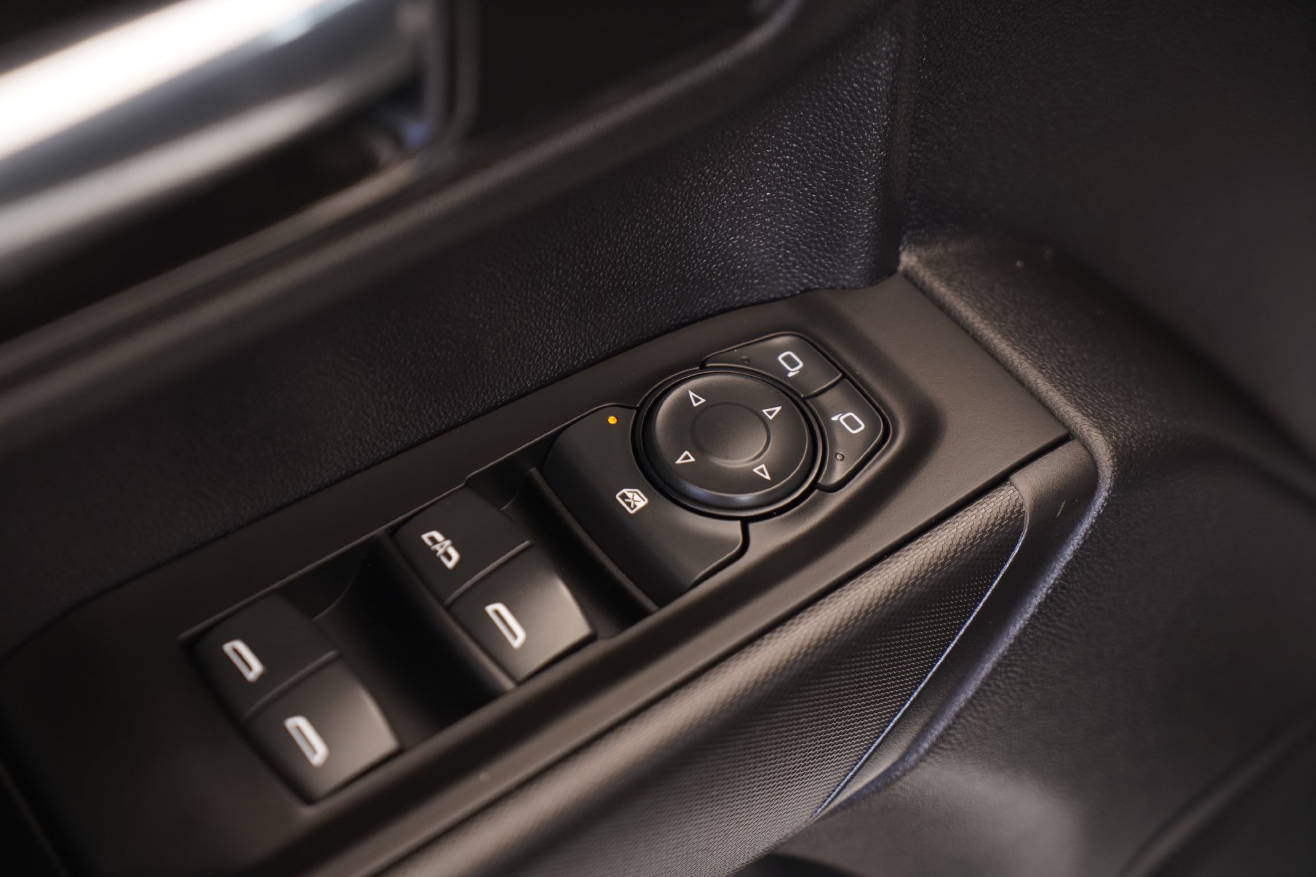 Used 2023 Chevrolet Silverado 1500 Custom RWD image 21