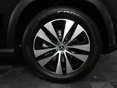 Certified 2025 Mercedes-Benz GLE 350 4MATIC image 37