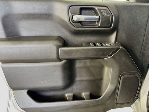 Used 2021 Chevrolet Silverado 1500 Custom RWD image 19