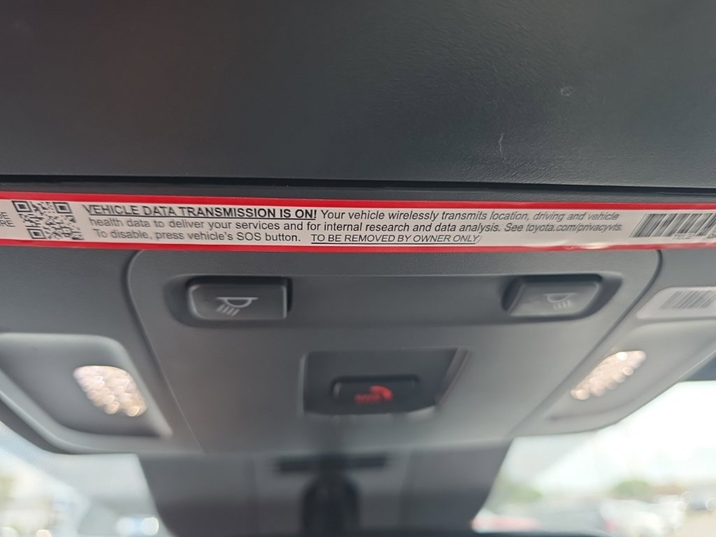 Used 2025 Toyota Camry SE FWD image 24
