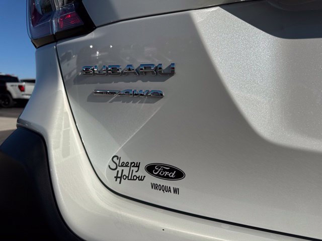 Used 2025 Subaru Outback Premium AWD/4WD image 14