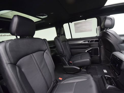 New 2026 Jeep Grand Wagoneer Limited AWD/4WD image 20