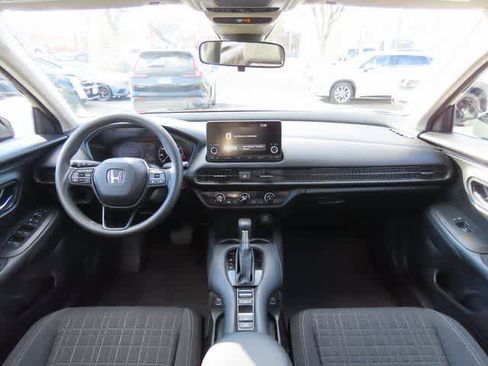 Certified 2023 Honda HR-V LX image 17