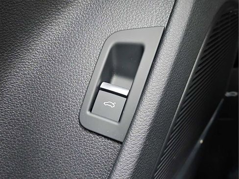 New 2026 Audi Q7 3.0T Premium Plus AWD/4WD image 23