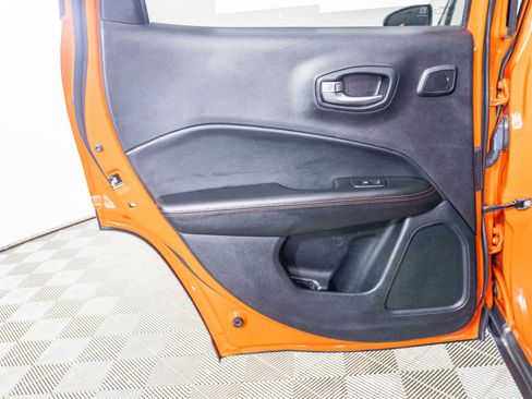 Used 2018 Jeep Compass Trailhawk w/ Leather Interior Group image 42