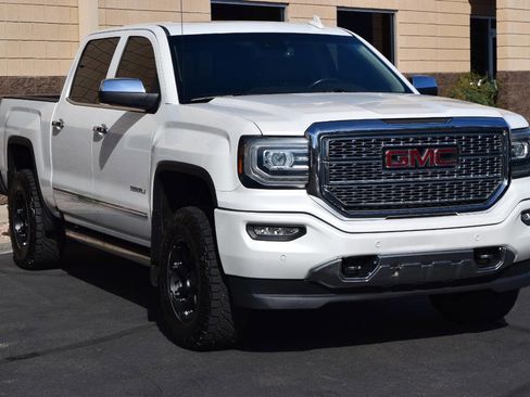 Used 2018 GMC Sierra 1500 Denali w/ Denali Ultimate Package image 1