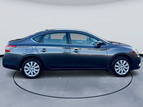 Used 2015 Nissan Sentra SV image 7
