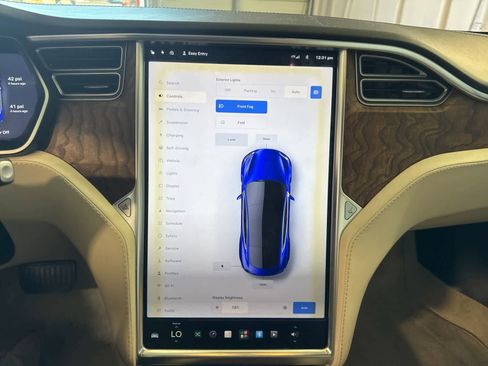 Used 2018 Tesla Model S 100D AWD/4WD image 25