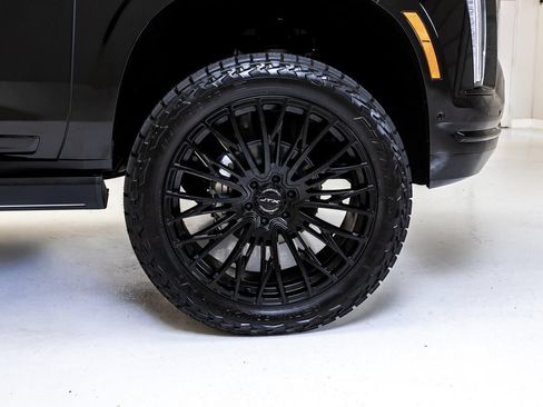Used 2026 Cadillac Escalade Sport w/ Touring Package AWD/4WD image 11