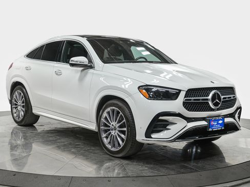 Used 2025 Mercedes-Benz GLE 450 4MATIC Coupe w/ Driver Assistance Package image 9