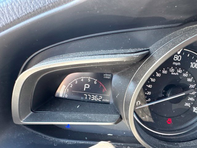 Used 2018 MAZDA MAZDA3 Touring FWD image 11