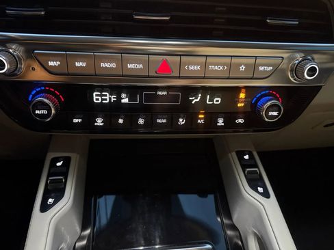 Used 2021 Kia Telluride EX image 26