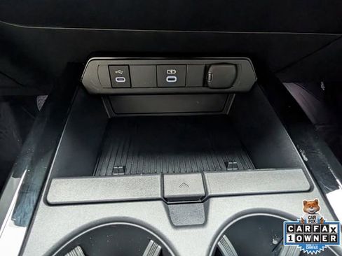 Used 2024 Toyota Prius Limited image 16