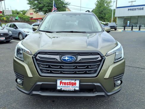 Certified 2023 Subaru Forester Limited AWD/4WD image 6