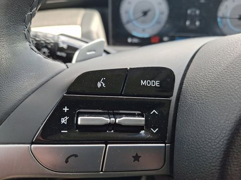 Certified 2023 Hyundai Tucson Limited AWD/4WD image 21