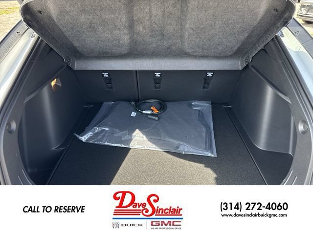 New 2026 Buick Envista Sport Touring w/ Convenience II Package FWD image 22
