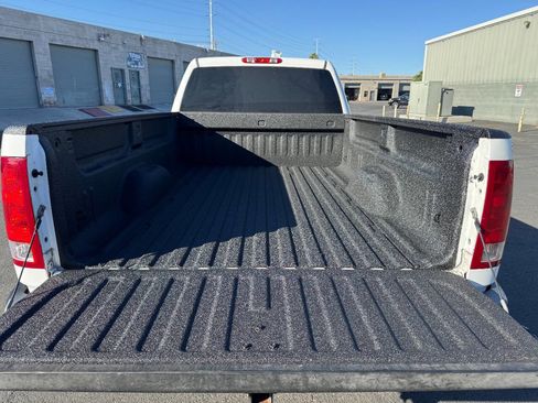 Used 2009 GMC Sierra 3500 SLE w/ Convenience Package image 13