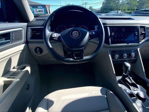 Used 2019 Volkswagen Atlas SE w/ Panoramic Sunroof Package AWD/4WD image 11