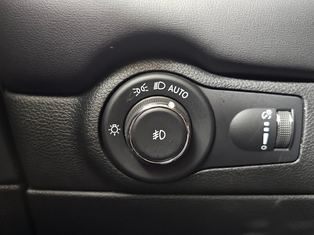 Used 2022 Dodge Durango R/T AWD/4WD image 39