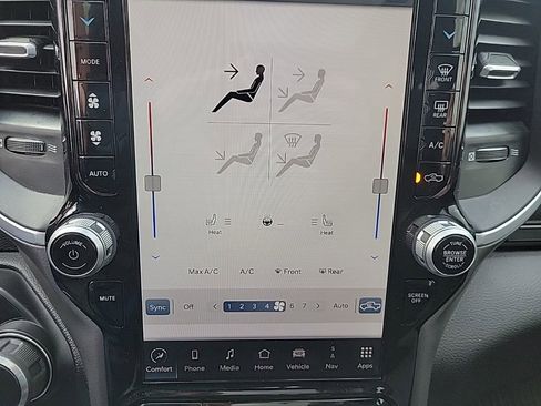 Used 2023 RAM 1500 Big Horn image 31