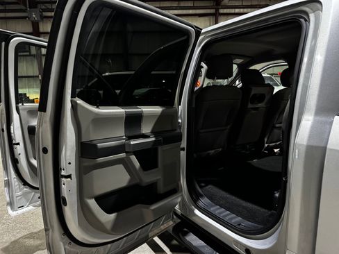 Used 2019 Ford F150 XLT w/ Equipment Group 301A Mid image 15