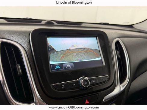 Used 2018 Chevrolet Equinox LT image 36