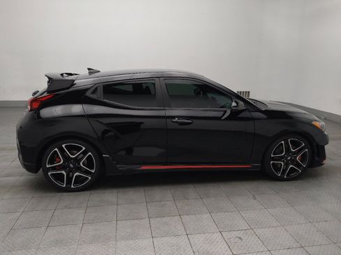 Used 2022 Hyundai Veloster N image 10