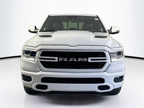 Used 2023 RAM 1500 Laramie AWD/4WD image 2