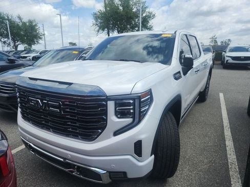 Used 2023 GMC Sierra 1500 Denali Ultimate image 4
