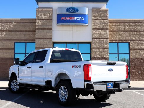 New 2026 Ford F250 XLT w/ FX4 Off-Road Package AWD/4WD image 8