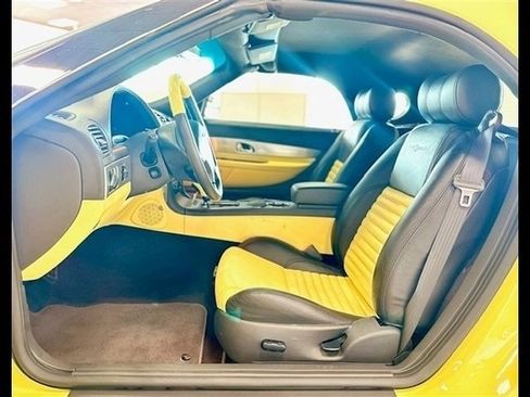 Used 2002 Ford Thunderbird image 12