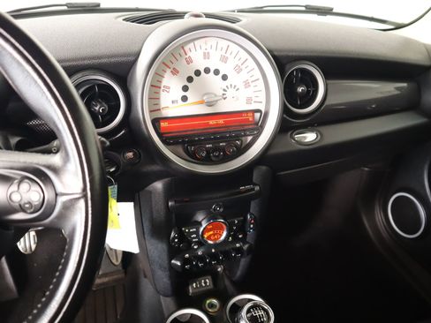 Used 2013 MINI Cooper S image 5