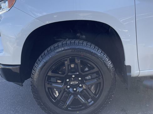 Used 2023 Chevrolet Silverado 1500 LT Trail Boss w/ Protection Package AWD/4WD image 33