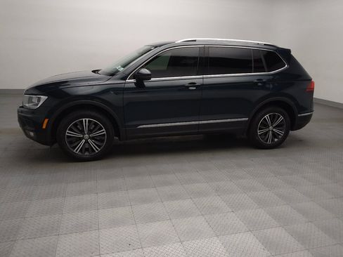 Used 2019 Volkswagen Tiguan SEL FWD image 2