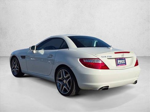 Used 2013 Mercedes-Benz SLK 250 image 8