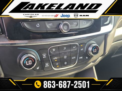 Used 2023 Chevrolet Traverse LT AWD/4WD image 23