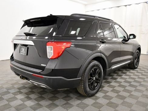 Used 2020 Ford Explorer XLT w/ Equipment Group 202A image 7