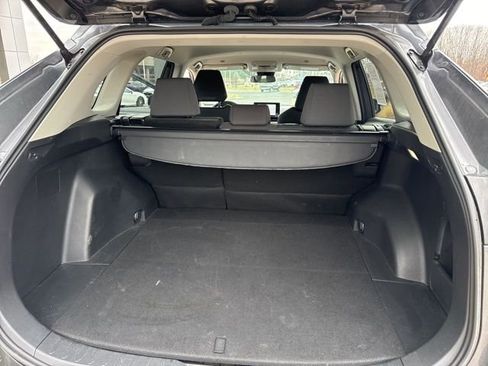 Used 2025 Toyota RAV4 XLE image 28