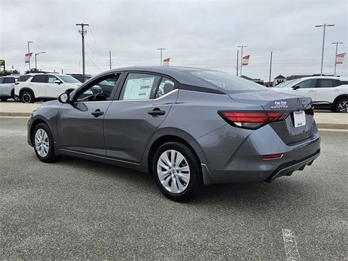 New 2025 Nissan Sentra S image 9
