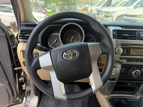 Used 2011 Toyota 4Runner SR5 RWD image 11