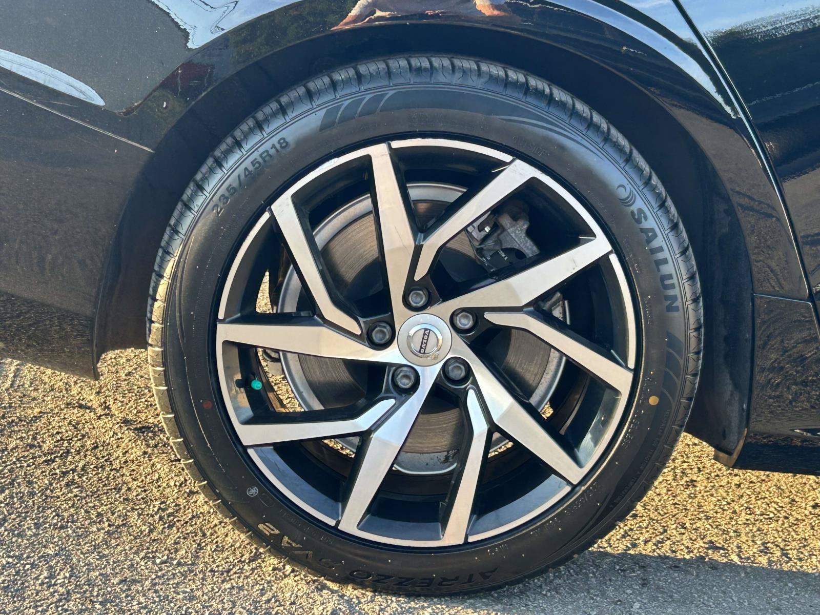 Used 2019 Volvo S60 T6 Momentum AWD/4WD image 8